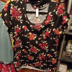 Lularoe Classic T
